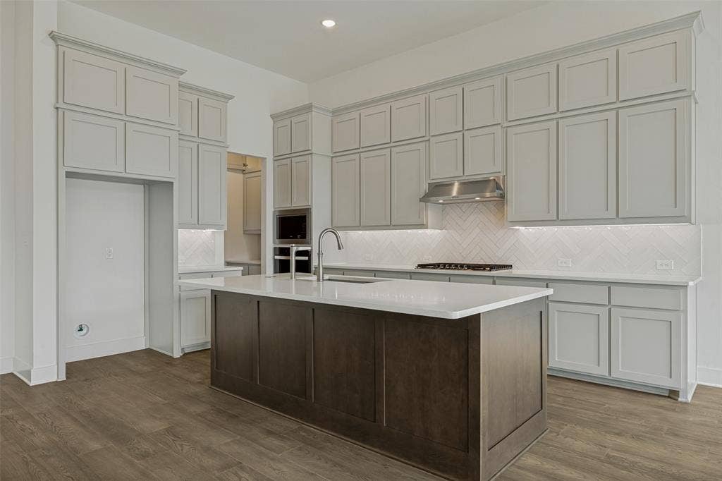 132 Cottonwood Court, Murphy, TX 75094 132 Cottonwood Court, Murphy, TX 75094