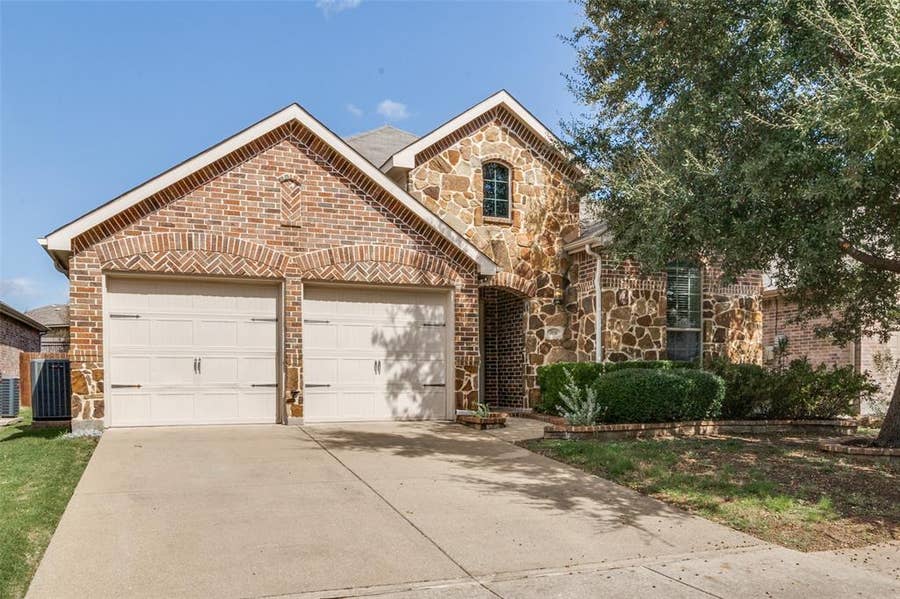 Property photo for 2018 Colorado Bend Drive, Forney, TX