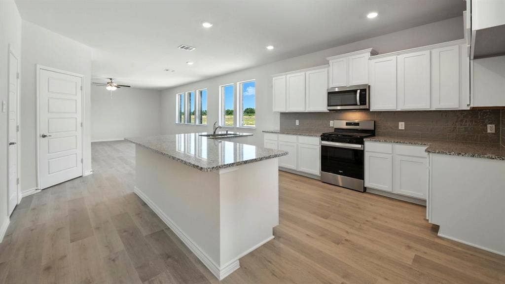 1214 Wolfcity Drive, Princeton, TX 75407 1214 Wolfcity Drive, Princeton, TX 75407