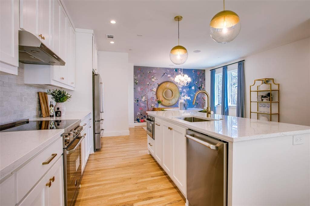 7207 Gaston Avenue, #1404, Dallas, TX 75206 7207 Gaston Avenue, #1404, Dallas, TX 75206