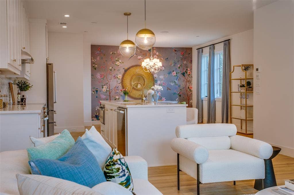 7207 Gaston Avenue, #1404, Dallas, TX 75206 7207 Gaston Avenue, #1404, Dallas, TX 75206