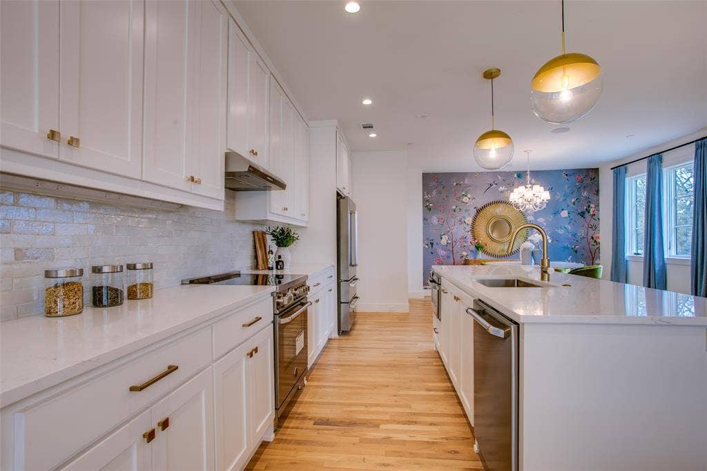 7207 Gaston Avenue, #1404, Dallas, TX 75206 7207 Gaston Avenue, #1404, Dallas, TX 75206