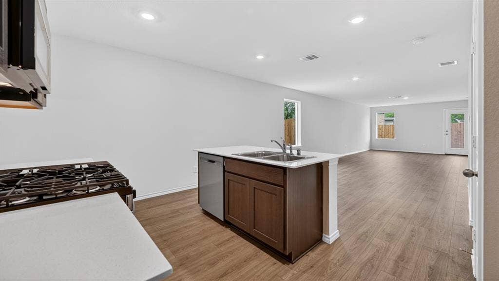 1607 Somerville Drive, Blue Ridge, TX 75424 1607 Somerville Drive, Blue Ridge, TX 75424