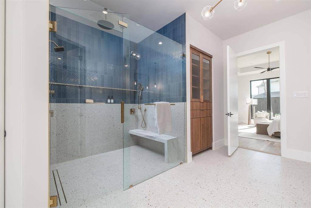 3950 Rochelle Drive, Dallas, TX 75220
