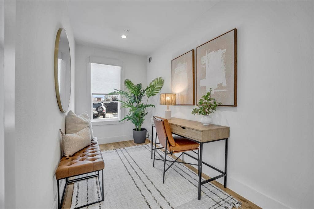 7207 Gaston Avenue, #906, Dallas, TX 75206 7207 Gaston Avenue, #906, Dallas, TX 75206