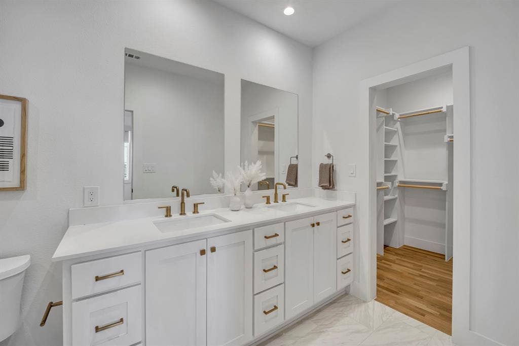 7207 Gaston Avenue, #906, Dallas, TX 75206 7207 Gaston Avenue, #906, Dallas, TX 75206