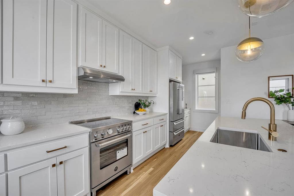 7207 Gaston Avenue, #906, Dallas, TX 75206 7207 Gaston Avenue, #906, Dallas, TX 75206