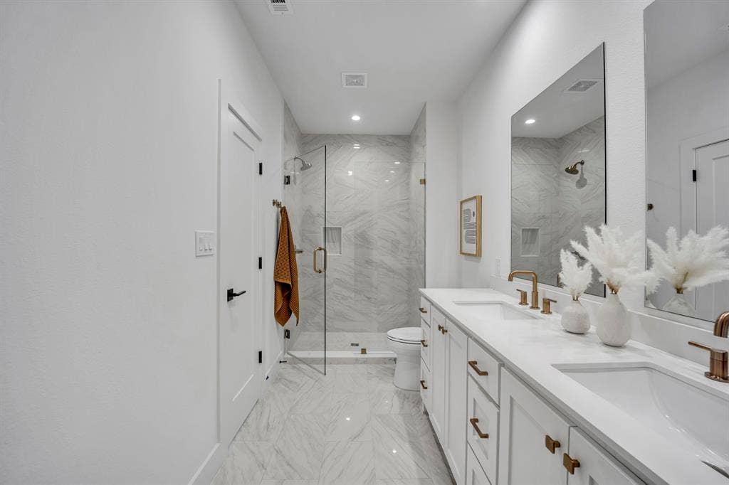 7207 Gaston Avenue, #906, Dallas, TX 75206 7207 Gaston Avenue, #906, Dallas, TX 75206