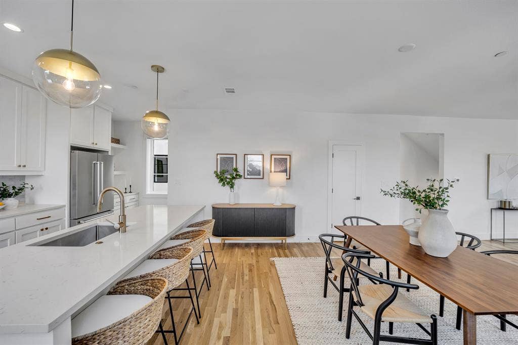 7207 Gaston Avenue, #906, Dallas, TX 75206 7207 Gaston Avenue, #906, Dallas, TX 75206