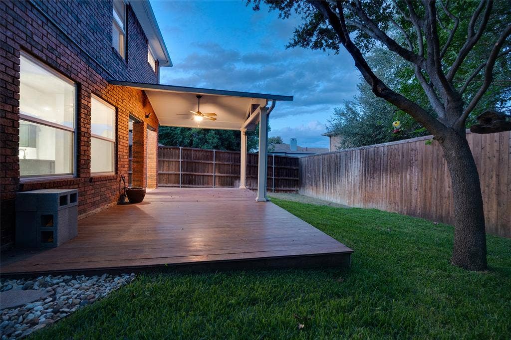 1704 Overlook Drive, Grapevine, TX 76051