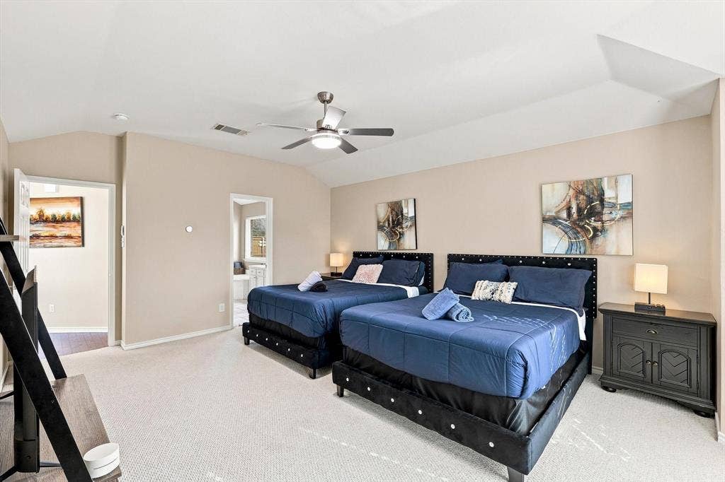 335 Linhurst Drive, Murphy, TX 75094 335 Linhurst Drive, Murphy, TX 75094