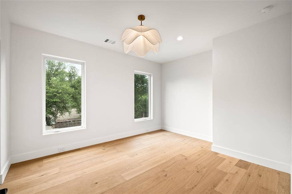 8730 Rexford Drive, Dallas, TX 75209