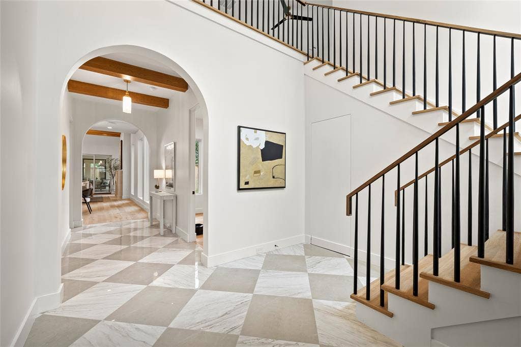 8730 Rexford Drive, Dallas, TX 75209