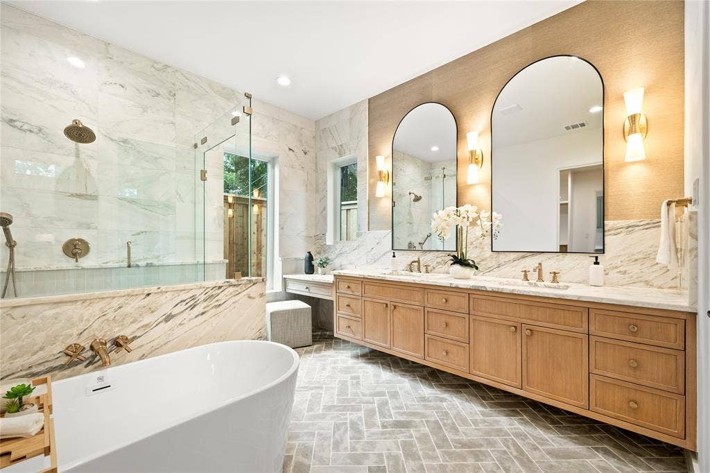 8730 Rexford Drive, Dallas, TX 75209
