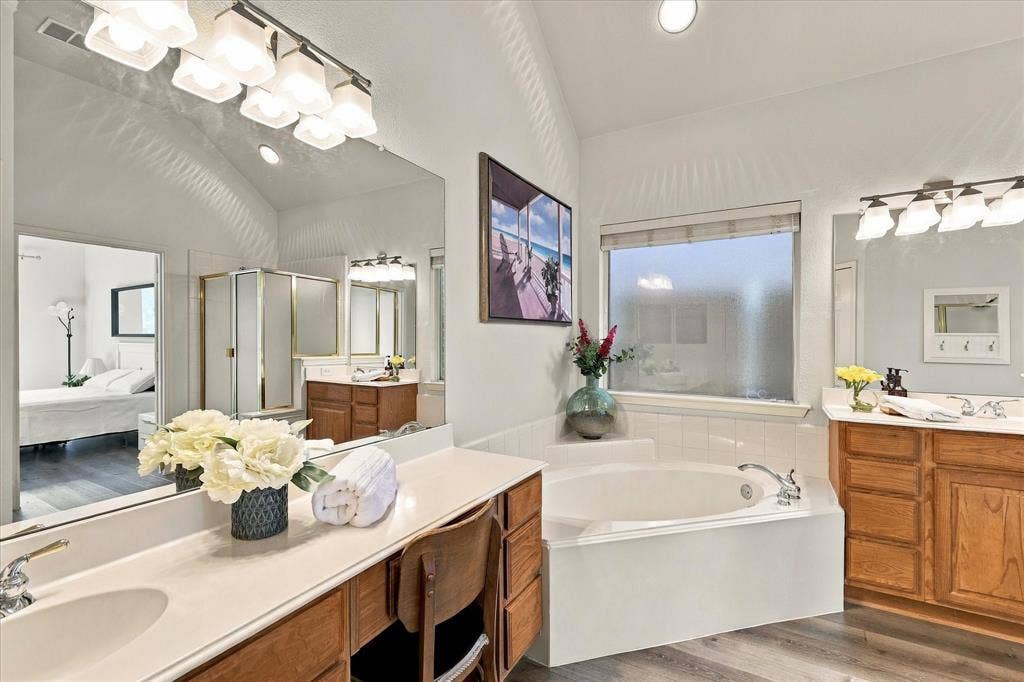 Additional view of dual-vanities.