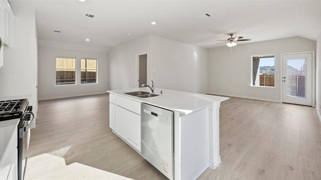1205 Dry Brook Way, Princeton, TX 75407 1205 Dry Brook Way, Princeton, TX 75407