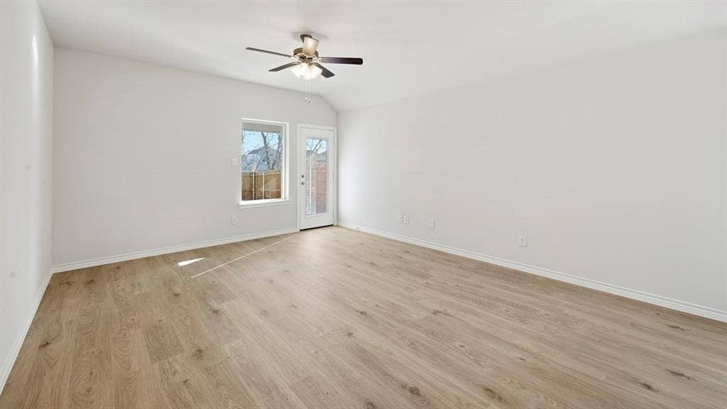 1205 Dry Brook Way, Princeton, TX 75407 1205 Dry Brook Way, Princeton, TX 75407