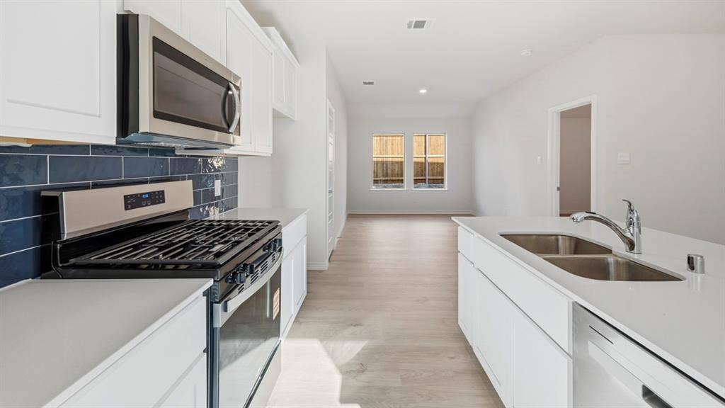 1205 Dry Brook Way, Princeton, TX 75407 1205 Dry Brook Way, Princeton, TX 75407