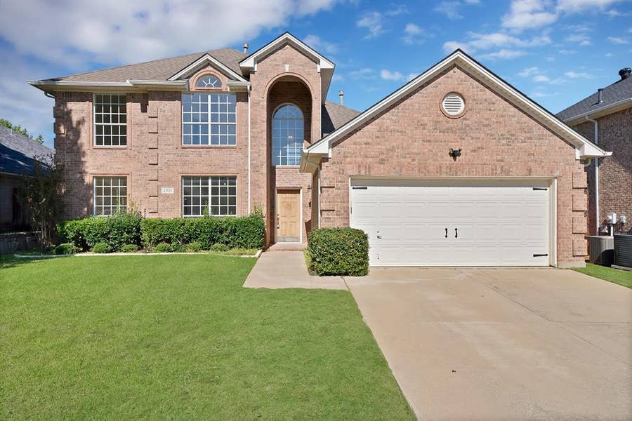 Property photo for 2321 Denham Drive, Arlington, TX