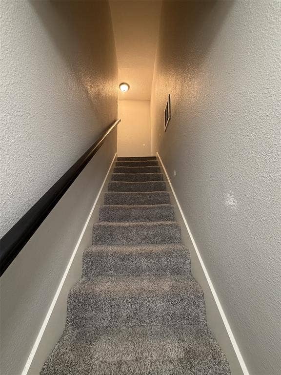 5130 Gallahad Drive, Garland, TX 75044 5130 Gallahad Drive, Garland, TX 75044
