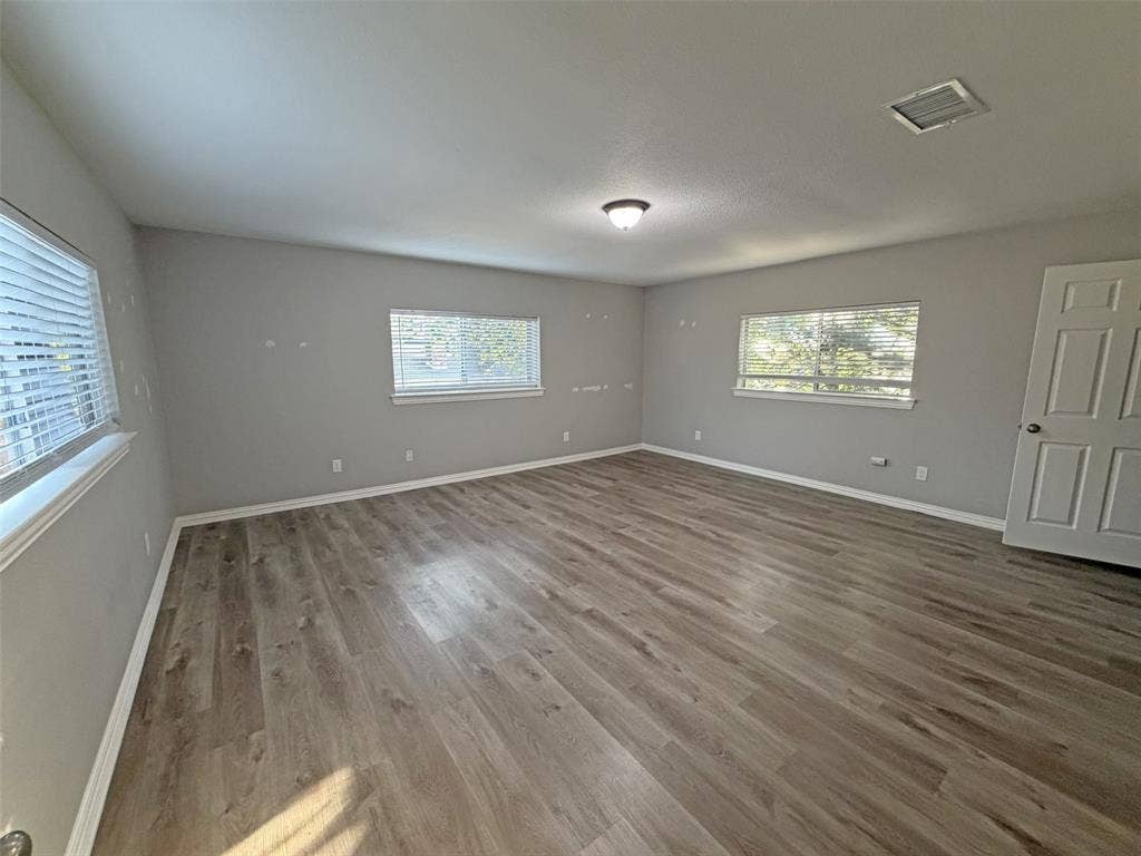 5130 Gallahad Drive, Garland, TX 75044 5130 Gallahad Drive, Garland, TX 75044