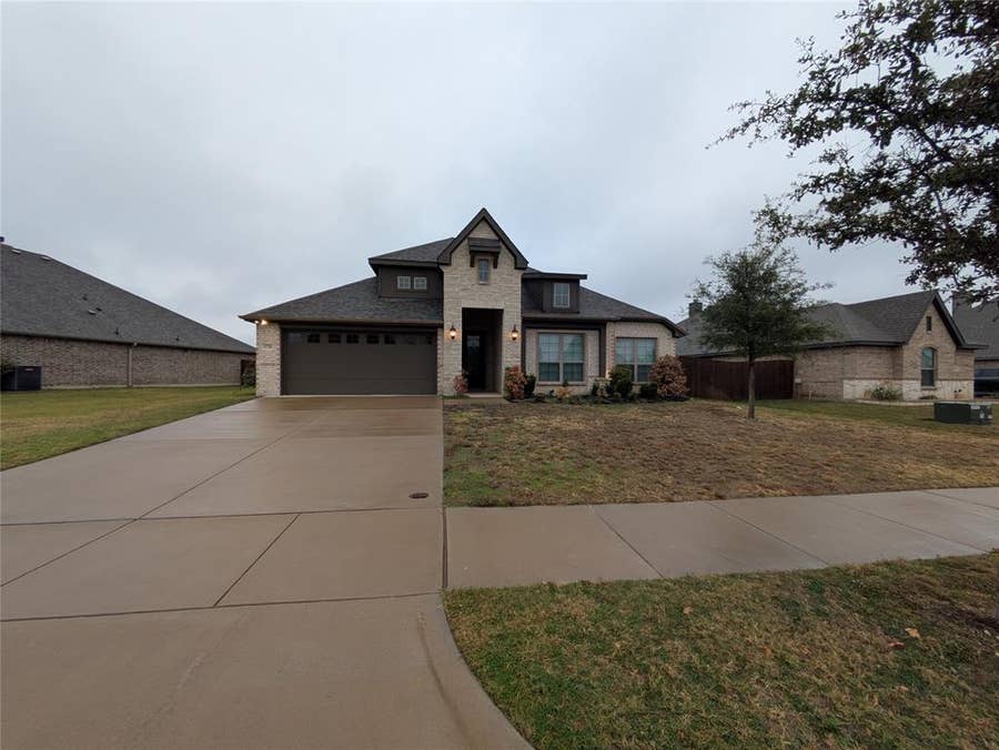 Property photo for 1720 Whispering Trail Drive, Waxahachie, TX