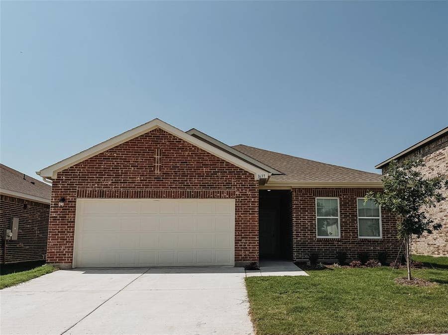 Property photo for 1637 Whitworth Drive, Fort Worth, TX