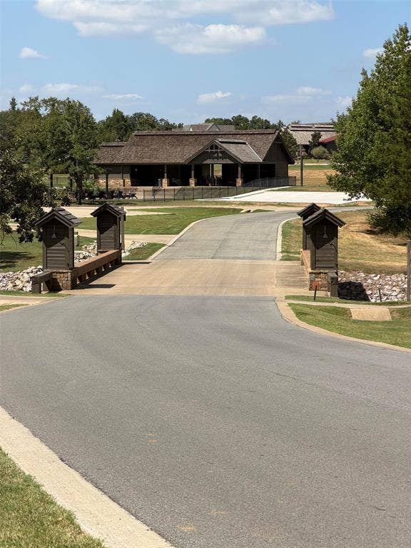 Block B Lot 7 Palisades, Gordonville, TX 76245 Use your golf cart to the pro shop, the clubhouse and restaurant or the pool and spa!