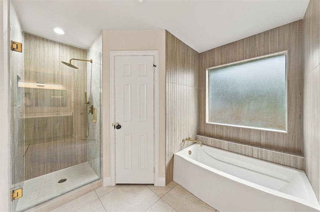 1005 W White Avenue, McKinney, TX 75069