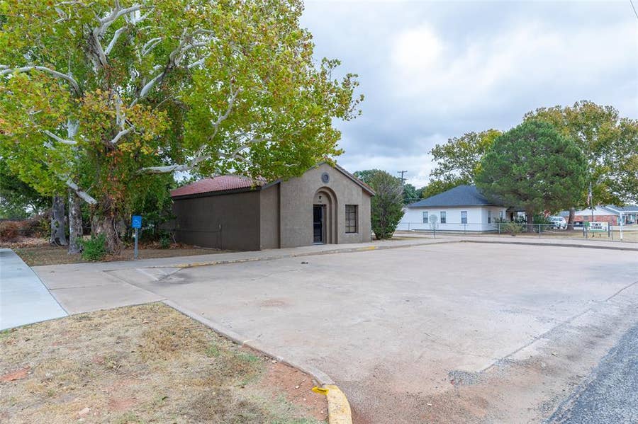 Property photo for 710 Graham Street, Tuscola, TX