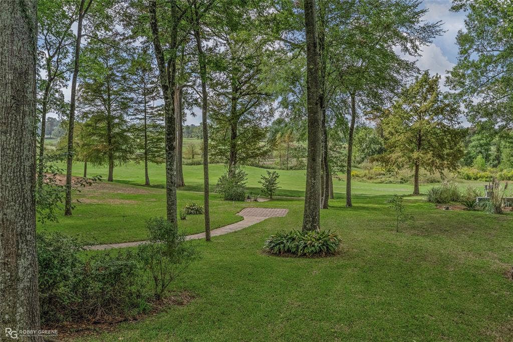 36 Golf Club Drive, Haughton, LA 71037