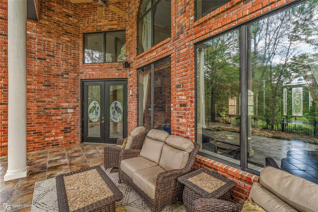 36 Golf Club Drive, Haughton, LA 71037