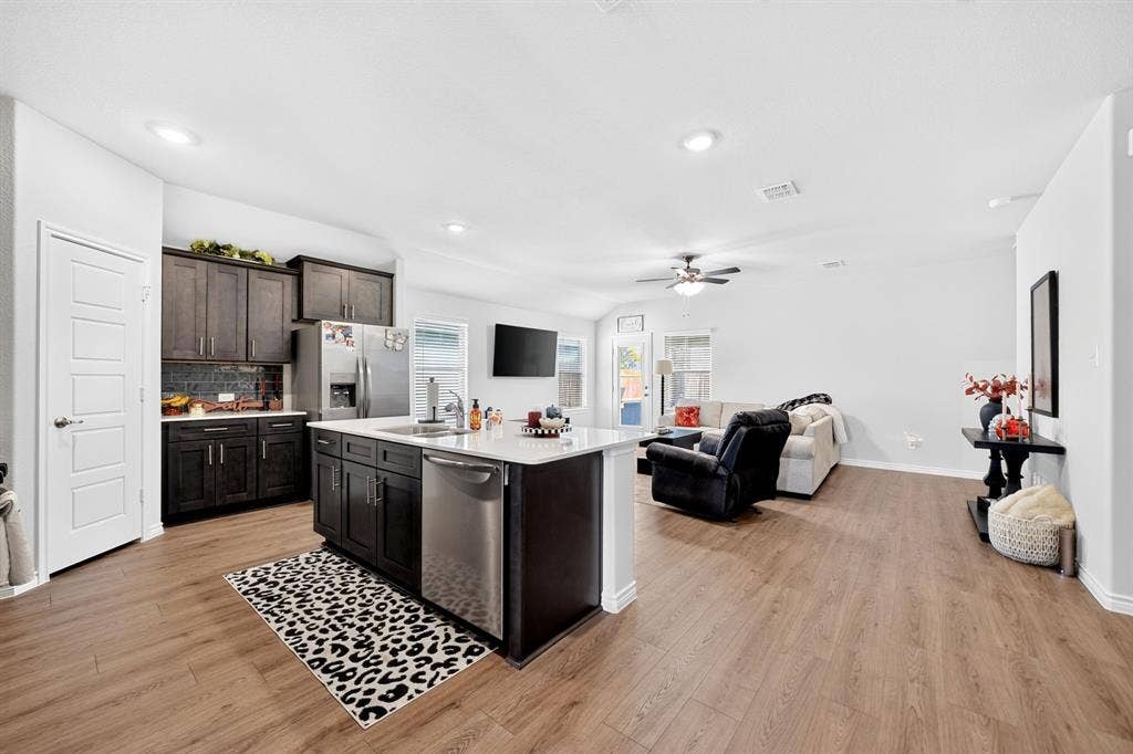 2020 Hearn Drive, Royse City, TX 75189 2020 Hearn Drive, Royse City, TX 75189