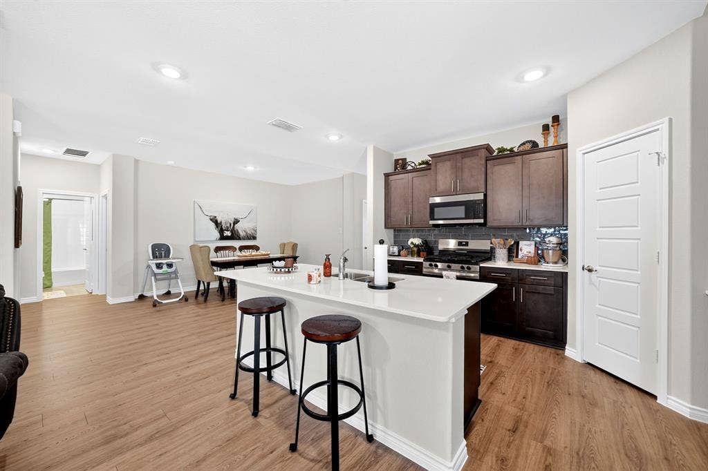 2020 Hearn Drive, Royse City, TX 75189 2020 Hearn Drive, Royse City, TX 75189