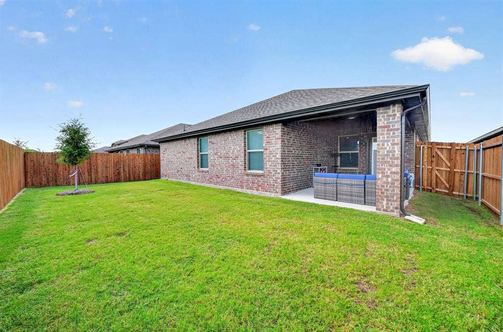 2020 Hearn Drive, Royse City, TX 75189 2020 Hearn Drive, Royse City, TX 75189