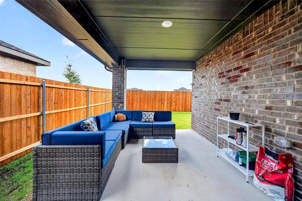 2020 Hearn Drive, Royse City, TX 75189 2020 Hearn Drive, Royse City, TX 75189