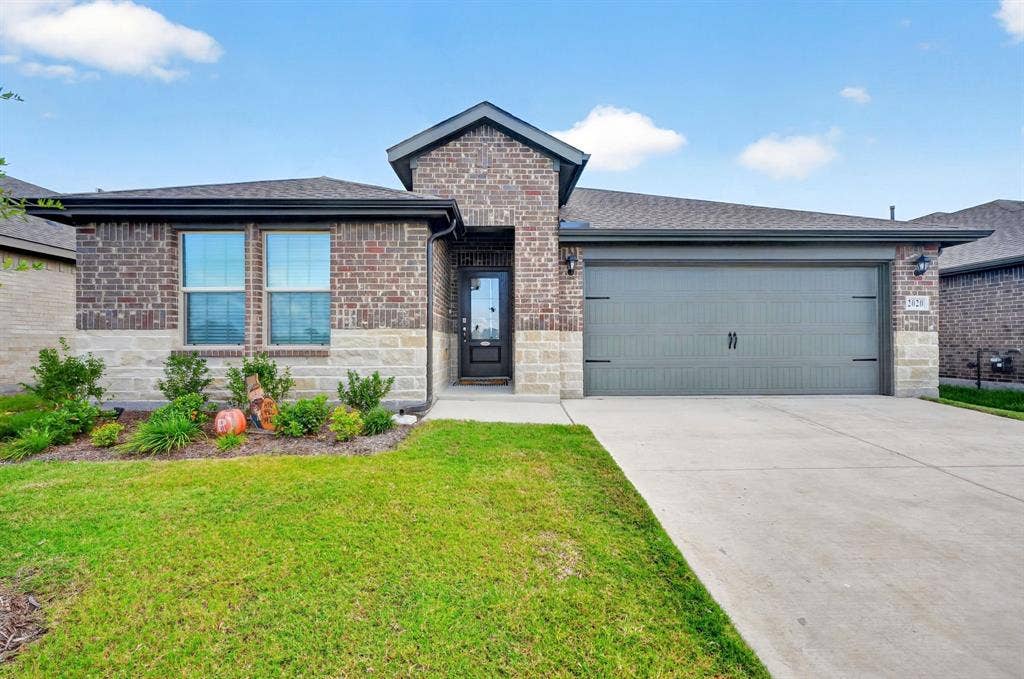 2020 Hearn Drive, Royse City, TX 75189 2020 Hearn Drive, Royse City, TX 75189