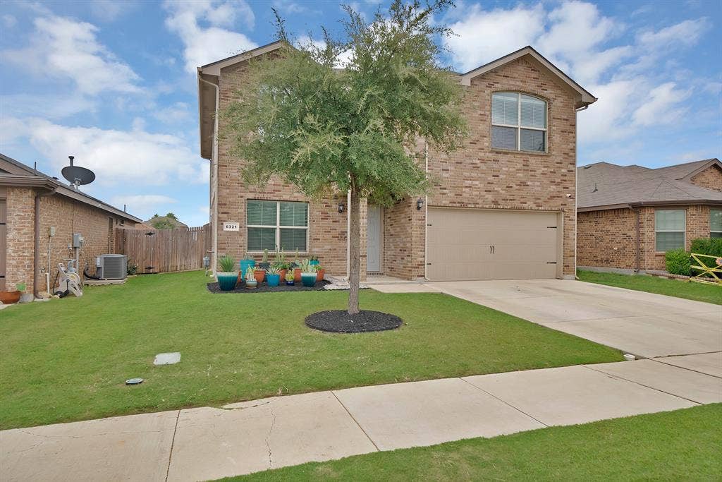 6321 Eagle Lake Court, Fort Worth, TX 76179