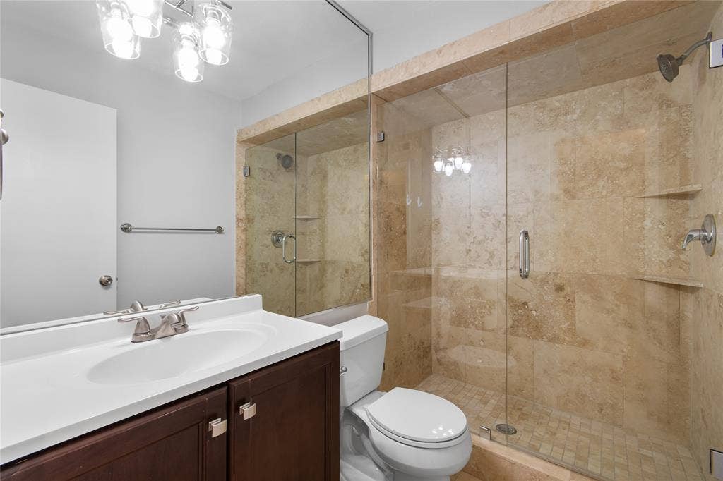 5928 Sandhurst Lane, #127, Dallas, TX 75206 5928 Sandhurst Lane, #127, Dallas, TX 75206