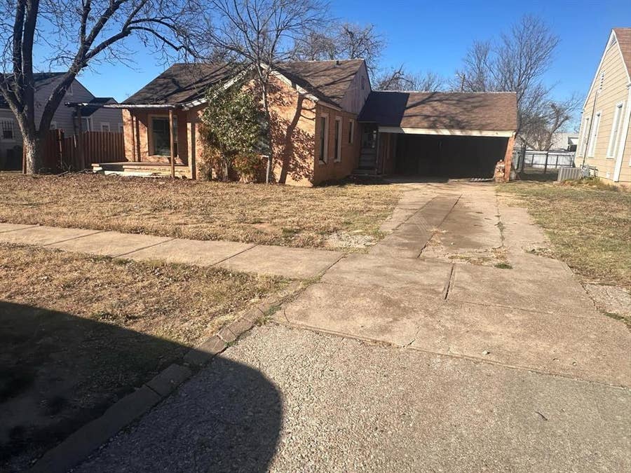 Property photo for 205 Hollywood Street, Coleman, TX