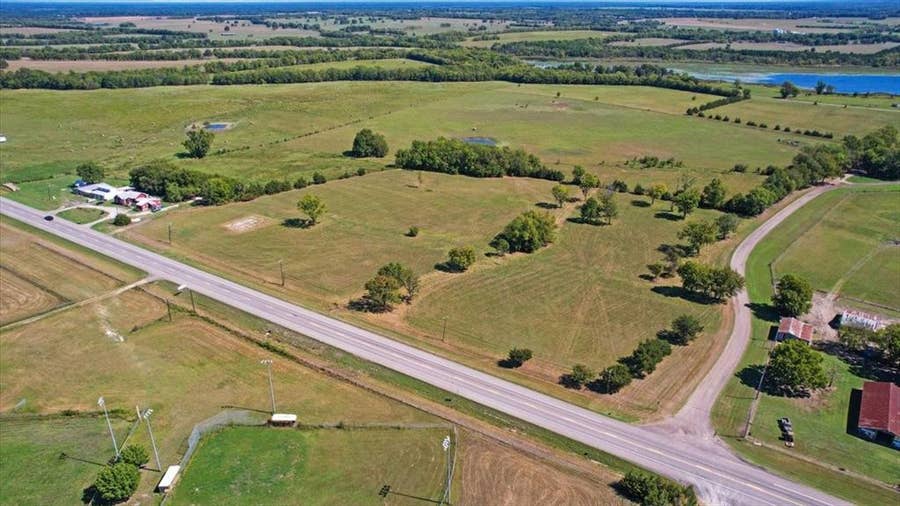 Property photo for TBD Hwy 37 N, Clarksville, TX