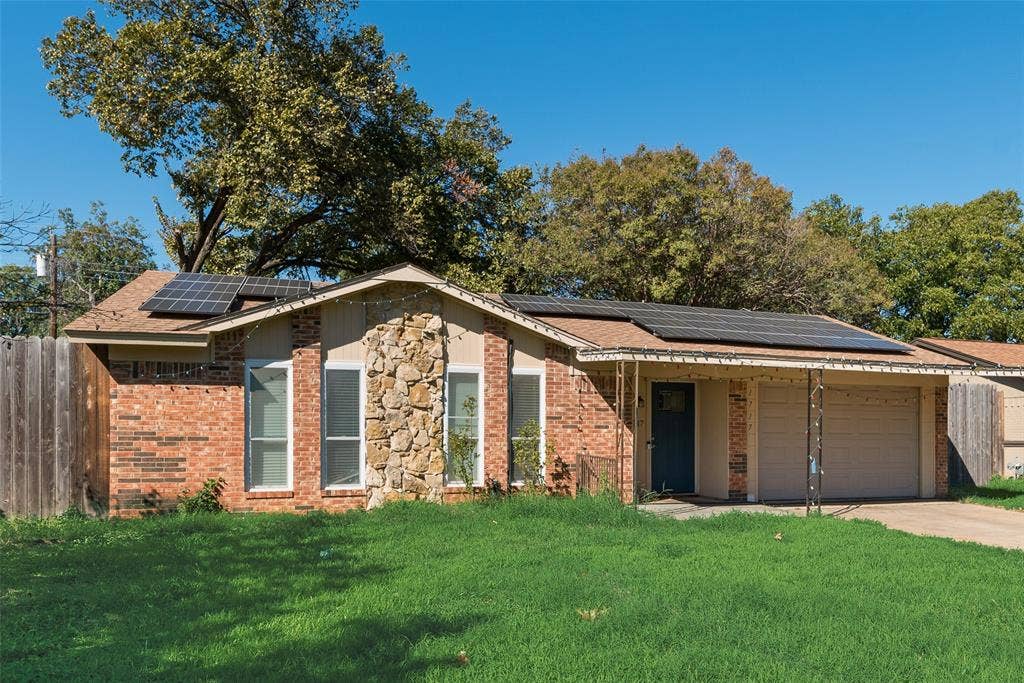 1717 Meadow Valley, Irving, TX 75060 1717 Meadow Valley, Irving, TX 75060