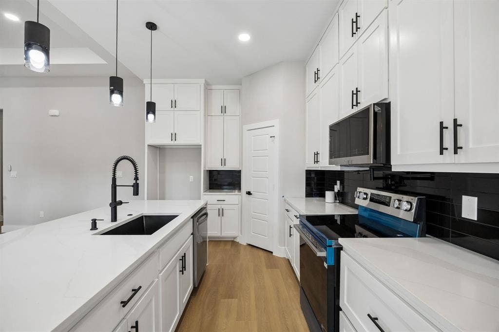 2518 Jeff Street, Dallas, TX 75212 2518 Jeff Street, Dallas, TX 75212