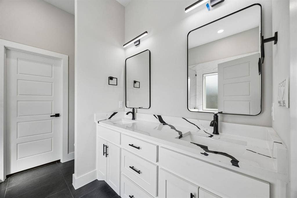 2518 Jeff Street, Dallas, TX 75212 2518 Jeff Street, Dallas, TX 75212