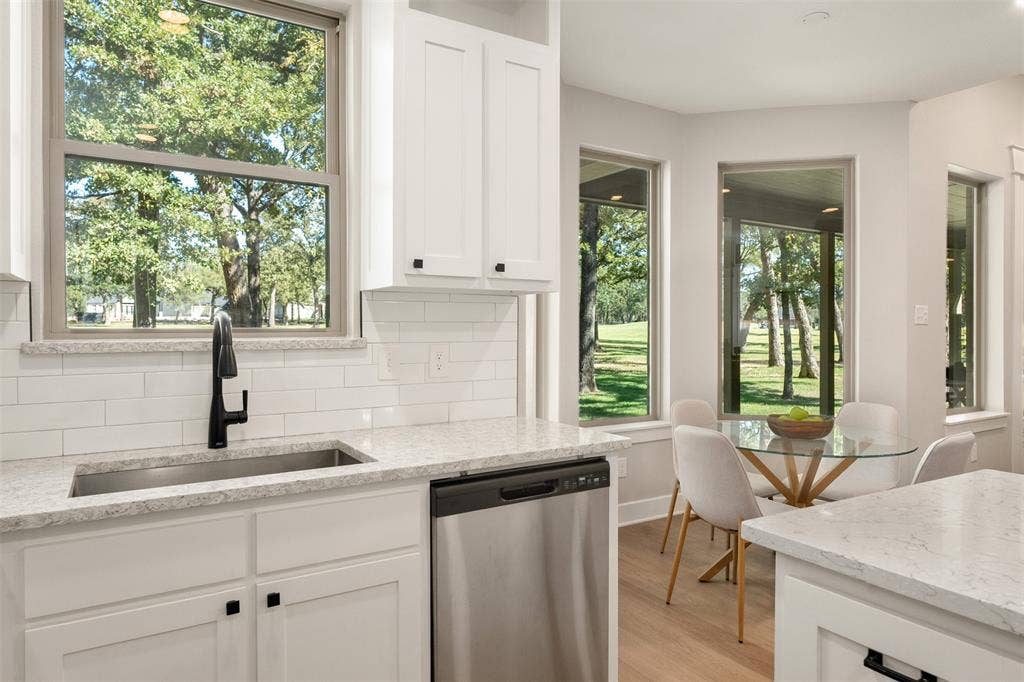 375 St. Andrews Drive, Mabank, TX 75156 Ever changing fairway views from the sink