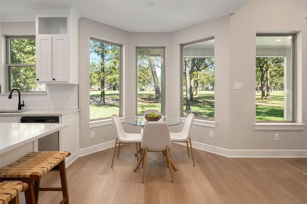 375 St. Andrews Drive, Mabank, TX 75156 Eat-in-kitchen