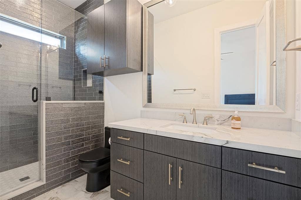 819 Bluff Ridge Drive, Cedar Hill, TX 75104 819 Bluff Ridge Drive, Cedar Hill, TX 75104