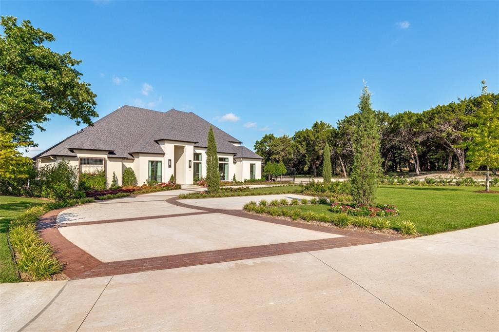 819 Bluff Ridge Drive, Cedar Hill, TX 75104 819 Bluff Ridge Drive, Cedar Hill, TX 75104