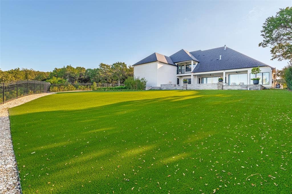 819 Bluff Ridge Drive, Cedar Hill, TX 75104 819 Bluff Ridge Drive, Cedar Hill, TX 75104