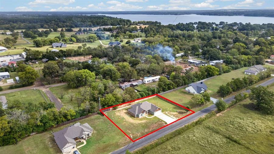 Property photo for 281 An County Road 308, Frankston, TX
